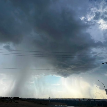 Lluvia sorprende a ciudadanos de Nuevo Laredo; ¿seguirá lloviendo en el puerto fronterizo?