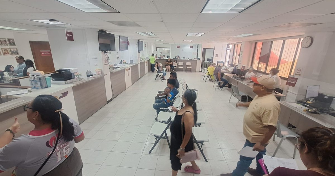 1787187027724-6wh4ik.jpg Licencias y tarjetas de circulación tendrán nuevo horario de atención en Nuevo Laredo; esto debes saber