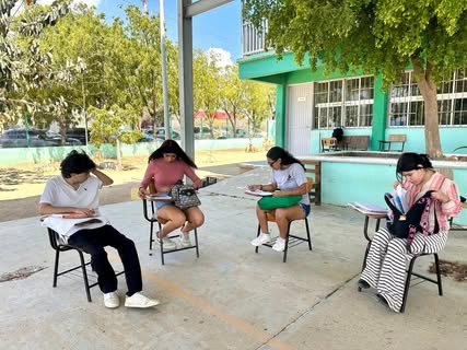 767190416_1656185389887739_1705915077692015059_n.jpg 馃摎 #Inf贸rmate | El Instituto Estatal de Educaci贸n para Adultos BCS realiz贸 una jornada de aplicaci贸n de ex谩menes y aseso…
