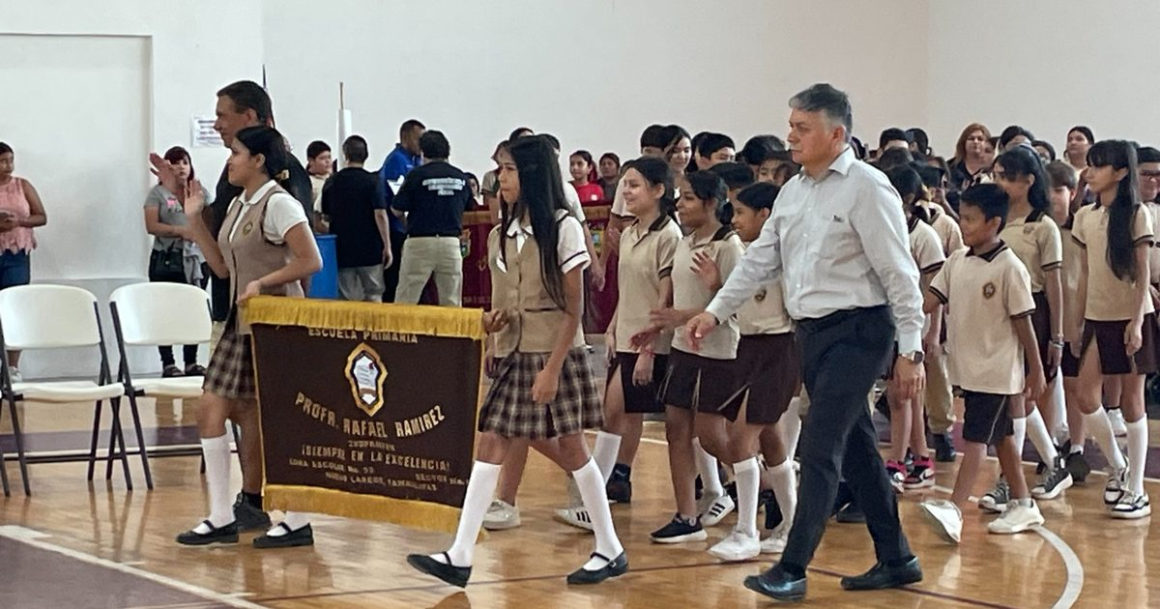 1790301304580-q72nc9.jpg Mil 500 alumnos competirán en 11 disciplinas; la Supervisión 6 de Educación Física inaugura torneo oficial