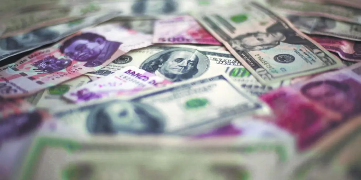 6ac049a30e159.jpg Peso mexicano recupera terreno frente al dólar, pero termina su peor semana desde marzo