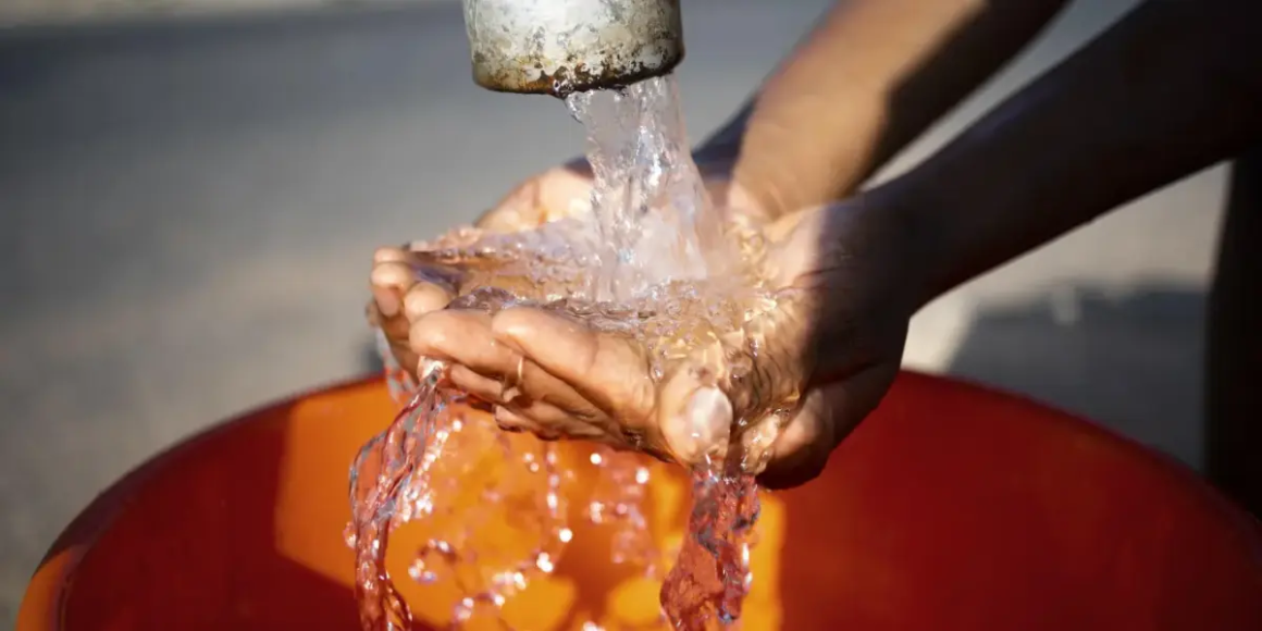 ¿Cómo potabilizar agua después de un huracán? Tres métodos para hacerla segura