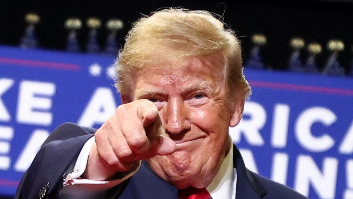 6aced7267ad8b.jpg «Podría decir las cosas más estúpidas y aplaudirían»: dice Trump sobre sus votantes